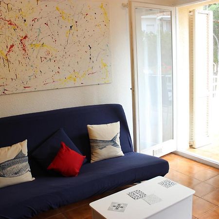 Luxury 4 Bed Apartment On Coastal Footpath At Cap Ras Llança Eksteriør billede
