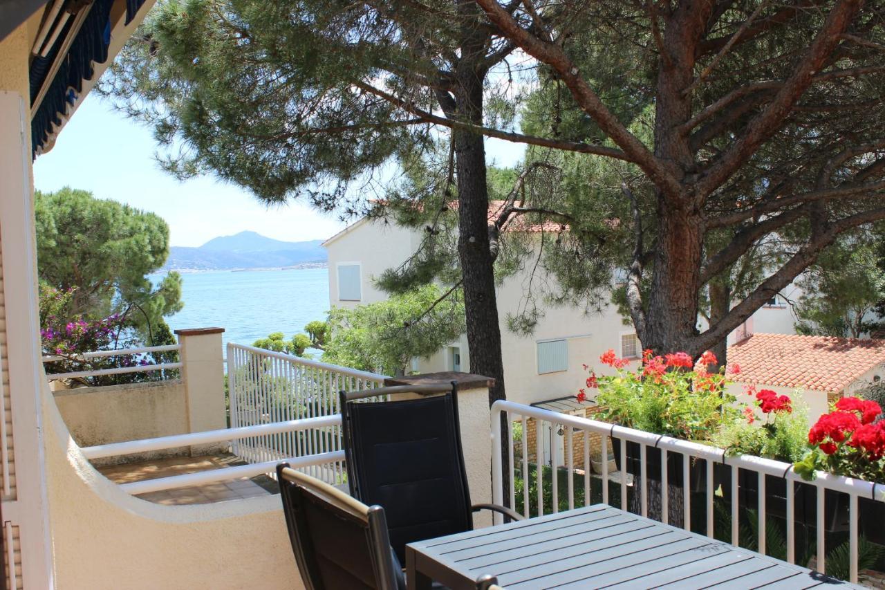 Luxury 4 Bed Apartment On Coastal Footpath At Cap Ras Llança Eksteriør billede